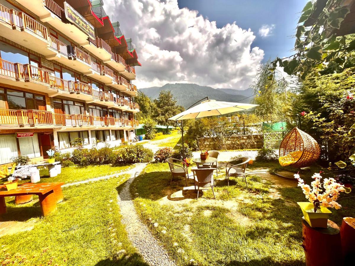 Hotel Himalayan River- Riverside Hotel Manāli Zewnętrze zdjęcie